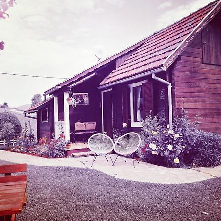 Wooden House Nela Near Plitvice Lakes Смолянац Екстериор снимка