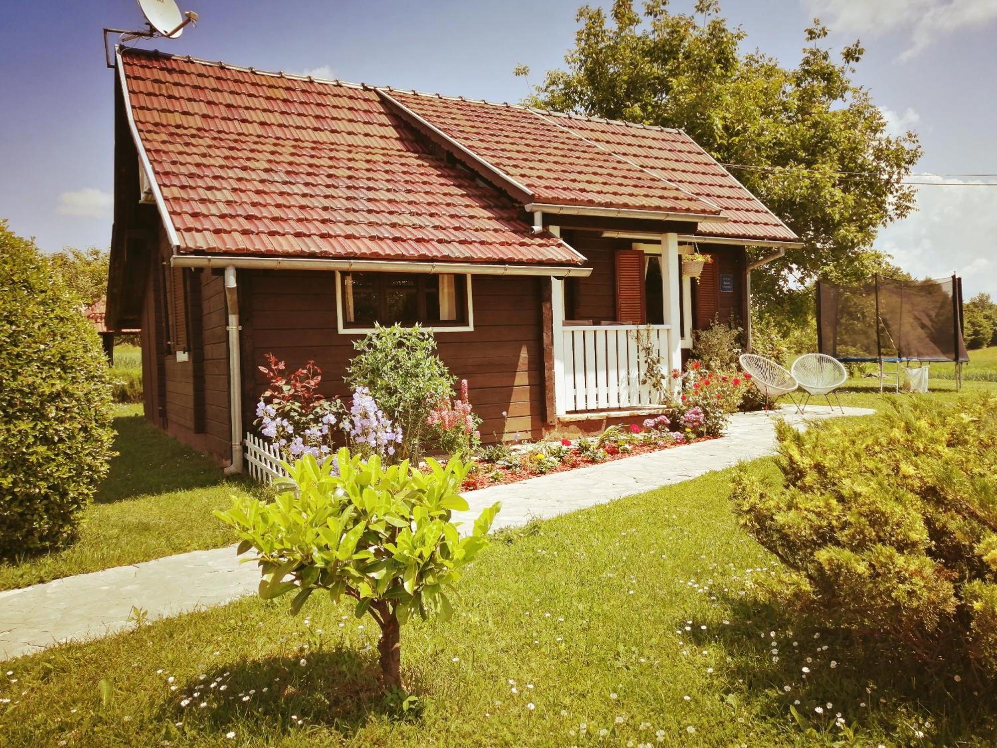 Wooden House Nela Near Plitvice Lakes Смолянац Екстериор снимка